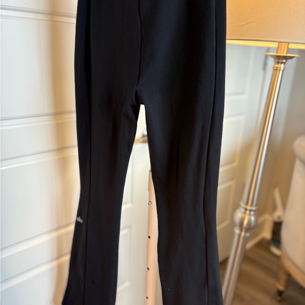ALO Yoga Charcoal Leggings